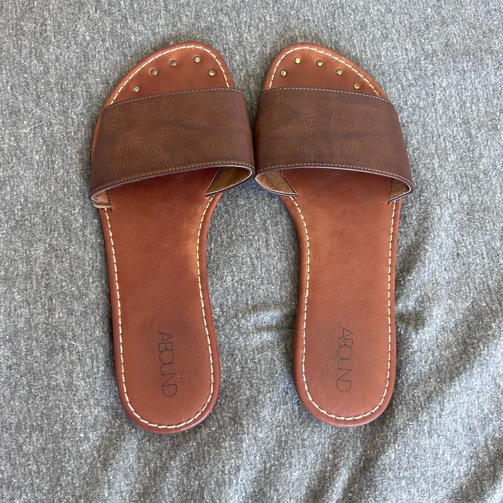 Abound size 6 sandals